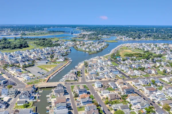 $2,699,995 | 13 Pearce Avenue, Manasquan, NJ 08736