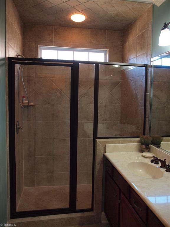 8413 Monticello Ridge Drive Rural Hall, NC 27045 - Photo 9 of 30 Second Master bath