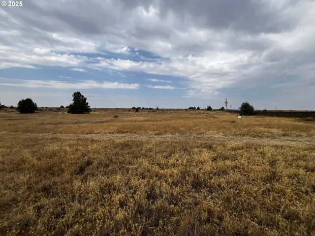 $16,999 | 0 Hwy 97 Shaniko Or 97057, Shaniko, OR 97057