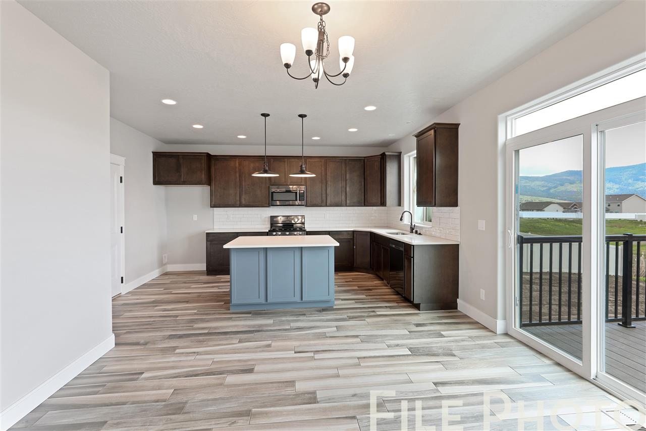 1426 South Meyers Road Spokane Valley, WA 99016 - Photo 5 of 33 Gallery Image 5