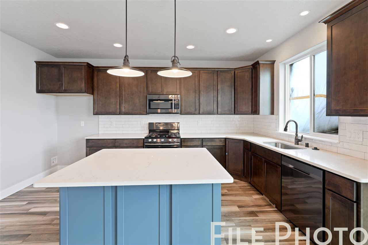 1426 South Meyers Road Spokane Valley, WA 99016 - Photo 9 of 33 Gallery Image 9