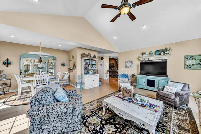 $800,000 | 8995 Jubal Early Highway, Roanoke, VA 24014