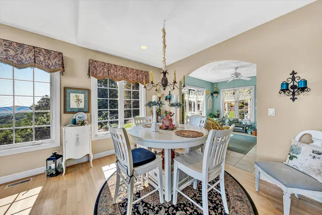 $800,000 | 8995 Jubal Early Highway, Roanoke, VA 24014