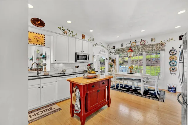 $800,000 | 8995 Jubal Early Highway, Roanoke, VA 24014