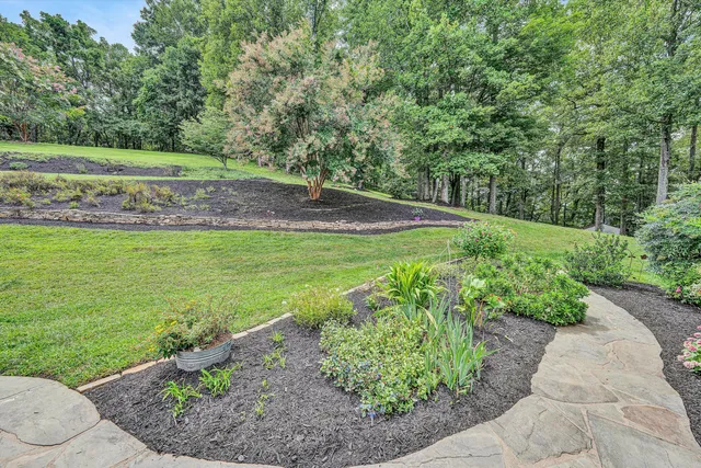 $800,000 | 8995 Jubal Early Highway, Roanoke, VA 24014