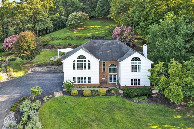 $800,000 | 8995 Jubal Early Highway, Roanoke, VA 24014