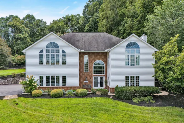 $800,000 | 8995 Jubal Early Highway, Roanoke, VA 24014