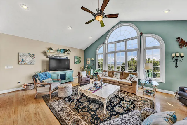 $800,000 | 8995 Jubal Early Highway, Roanoke, VA 24014