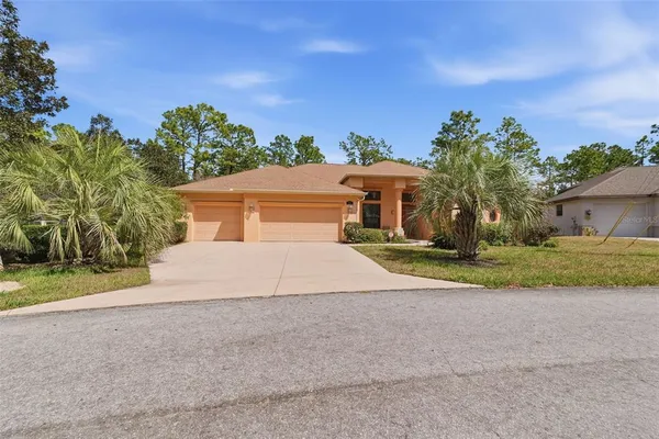 $420,000 | 21 Whitewood Court, Homosassa, FL 34446