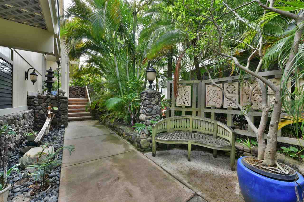 5045 Lower Honoapiilani Road, Unit HOUSE #5 Lahaina, HI 96761 - Photo 18 of 30 a view of a couches in backyard of house