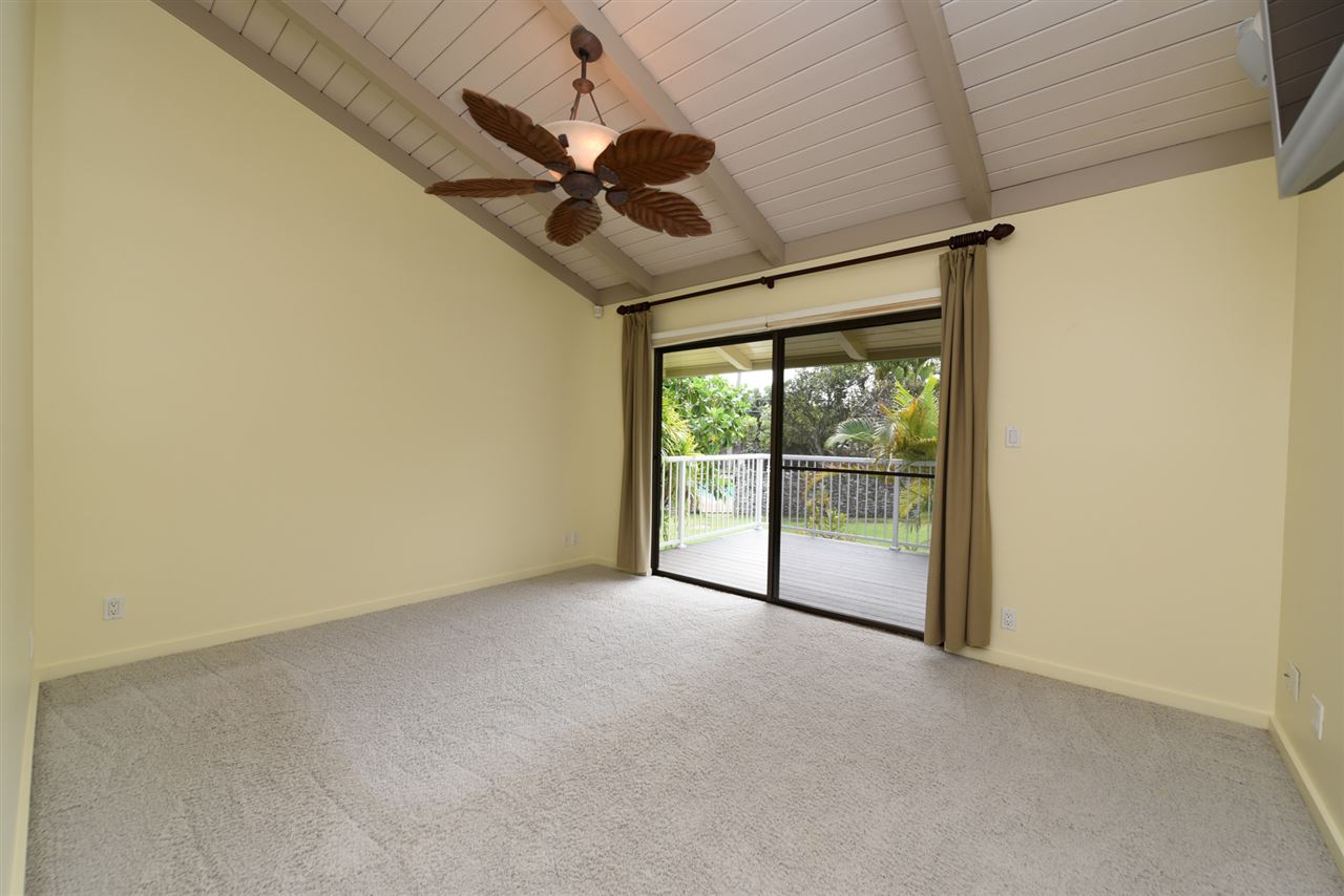 5045 Lower Honoapiilani Road, Unit HOUSE #5 Lahaina, HI 96761 - Photo 22 of 30 a view of an empty room with a window