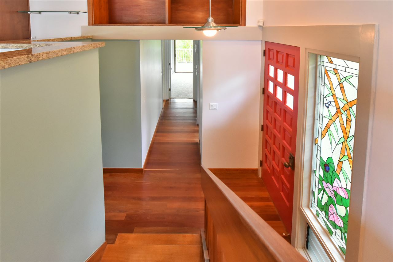 5045 Lower Honoapiilani Road, Unit HOUSE #5 Lahaina, HI 96761 - Photo 9 of 30 a view of an entryway