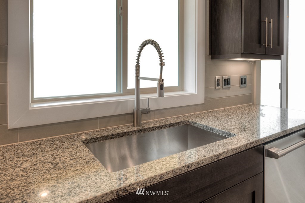 122 236th Place Southeast, Unit 8 Bothell, WA 98021 - Photo 11 of 22