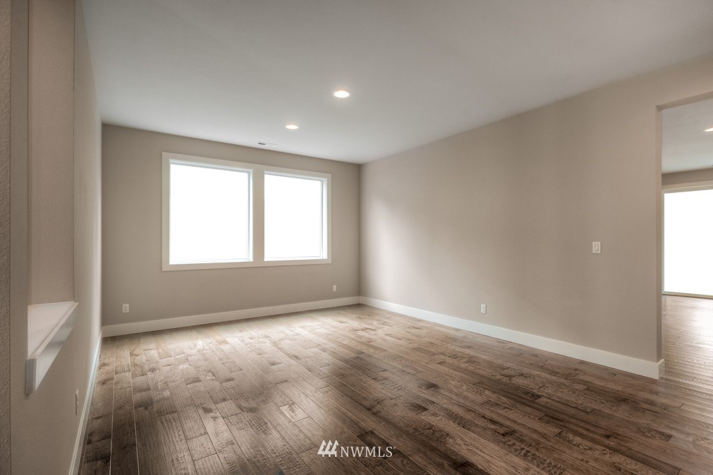 122 236th Place Southeast, Unit 8 Bothell, WA 98021 - Photo 5 of 22