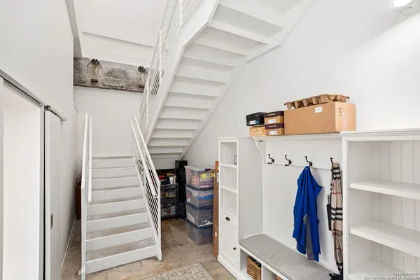 $679,000 | 1115 South Alamo Street, Unit 3204, San Antonio, TX 78210