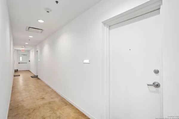 $679,000 | 1115 South Alamo Street, Unit 3204, San Antonio, TX 78210