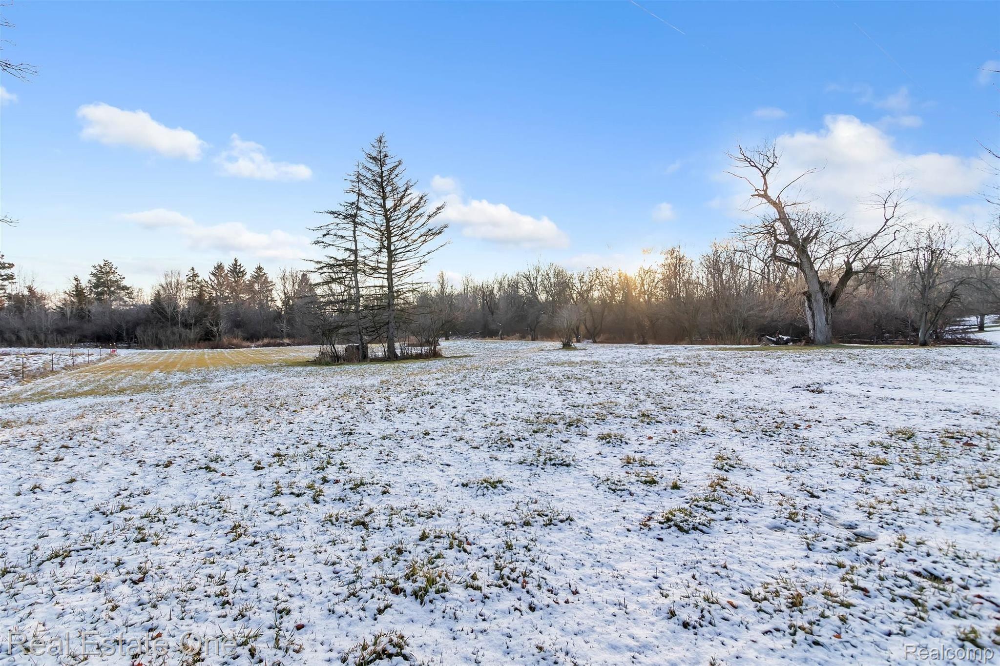 4579 Kehoe Road Clinton, MI 49236 - Photo 30 of 41 32-4579 Kehoe Rd-32.jpg