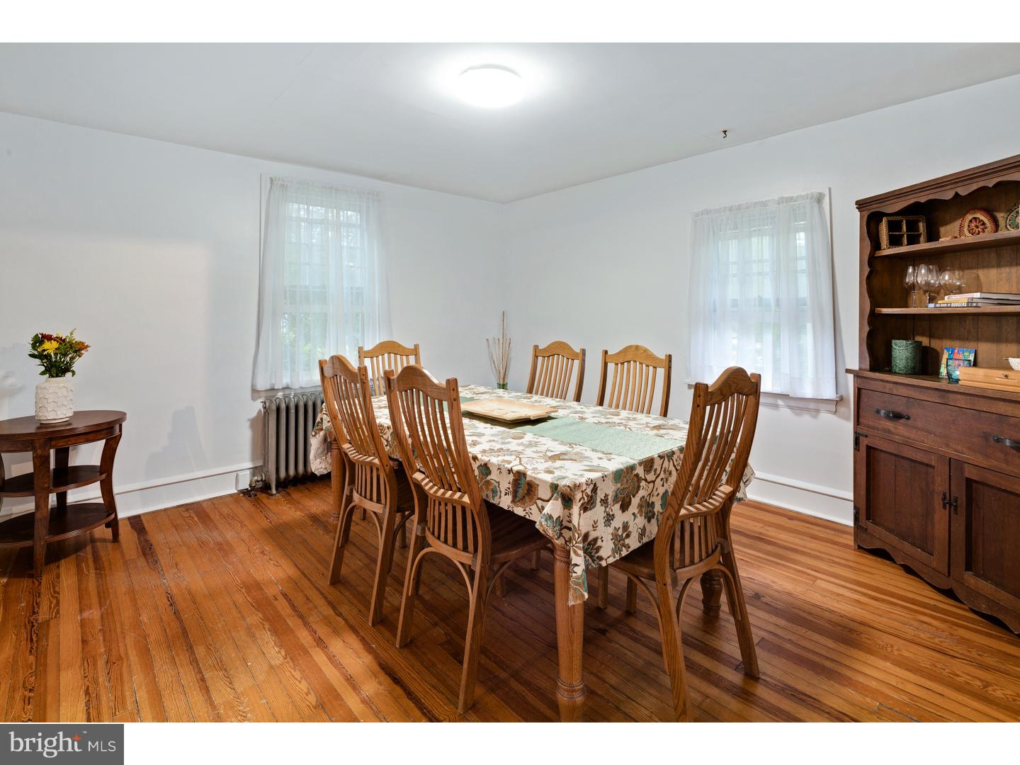 1290 Welsh Road Huntingdon Valley, PA 19006 - Photo 8 of 25 Dining Room