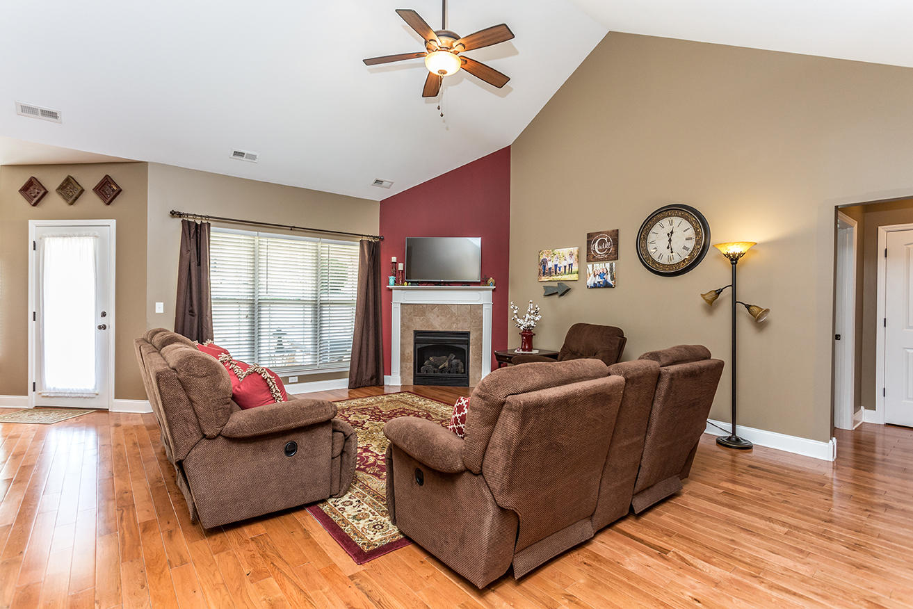 208 Quail Ridge Drive Dayton, TN 37321 - Photo 11 of 36 IMG_1002