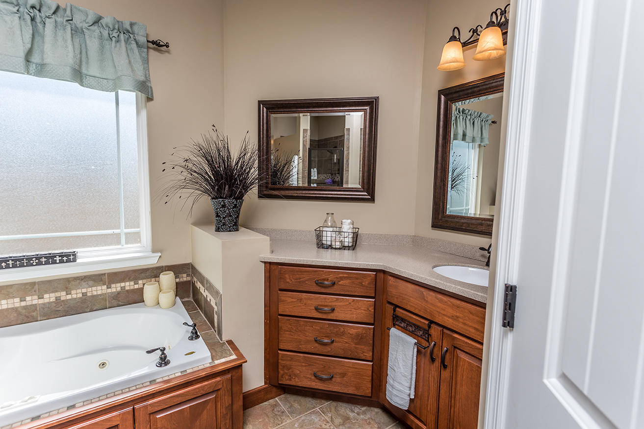 208 Quail Ridge Drive Dayton, TN 37321 - Photo 17 of 36 IMG_1040