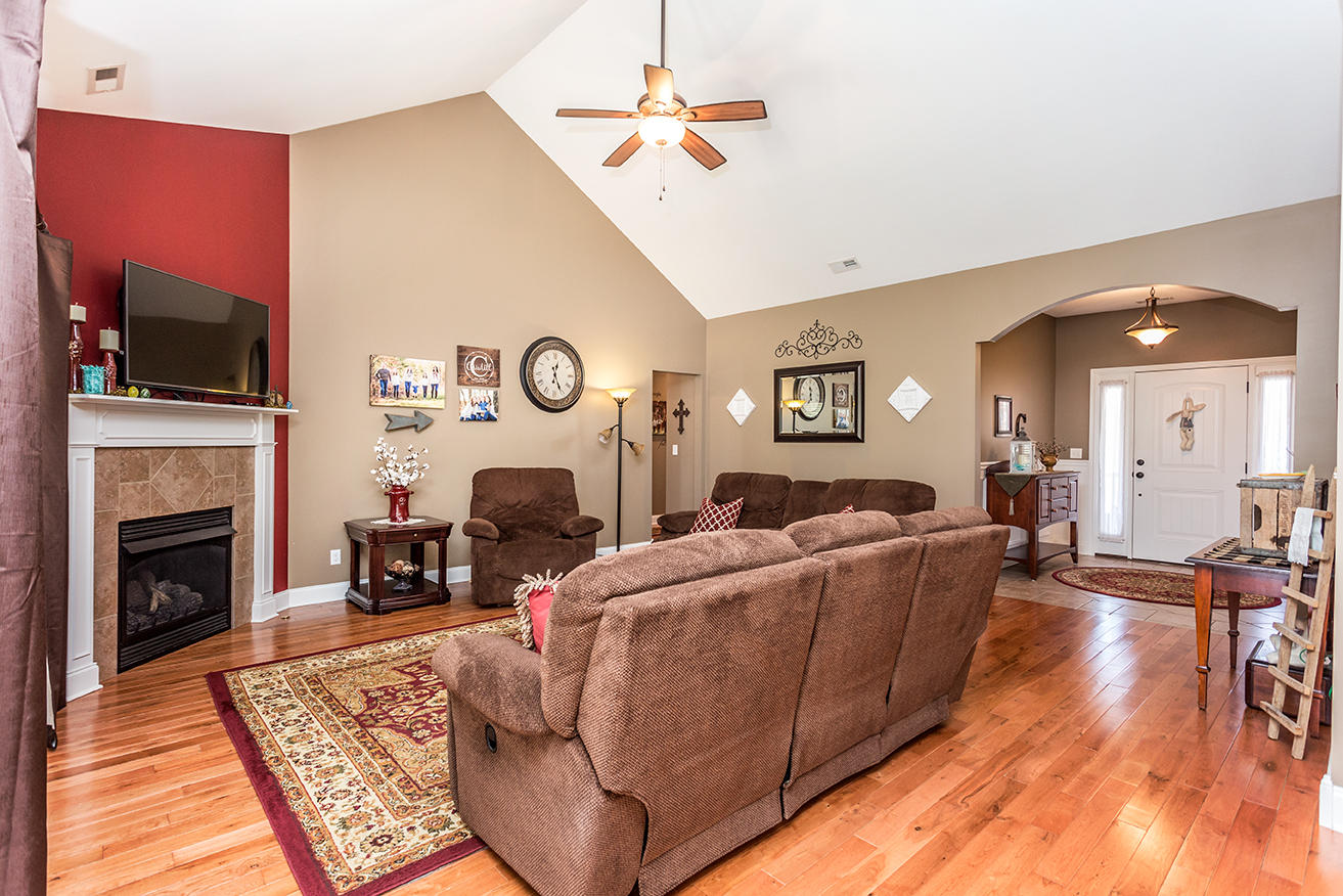 208 Quail Ridge Drive Dayton, TN 37321 - Photo 10 of 36 IMG_0997