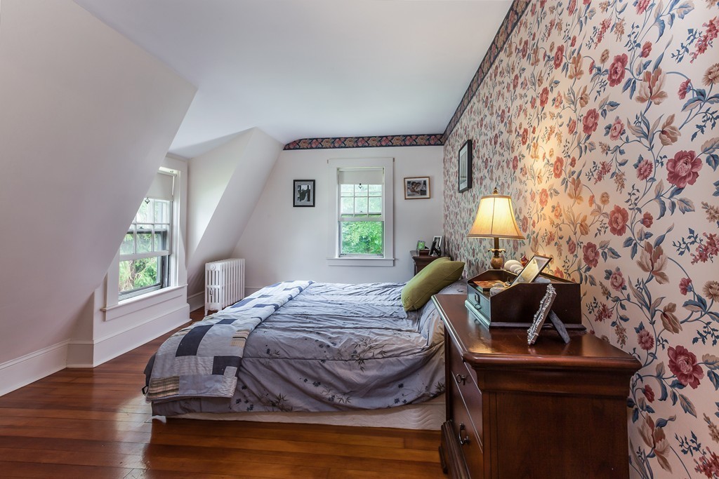 64 Standish Street Duxbury, MA 02332 - Photo 13 of 24