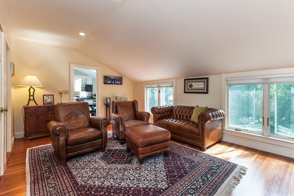 64 Standish Street Duxbury, MA 02332 - Photo 17 of 24