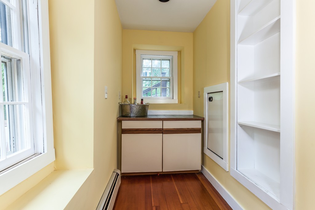 64 Standish Street Duxbury, MA 02332 - Photo 10 of 24