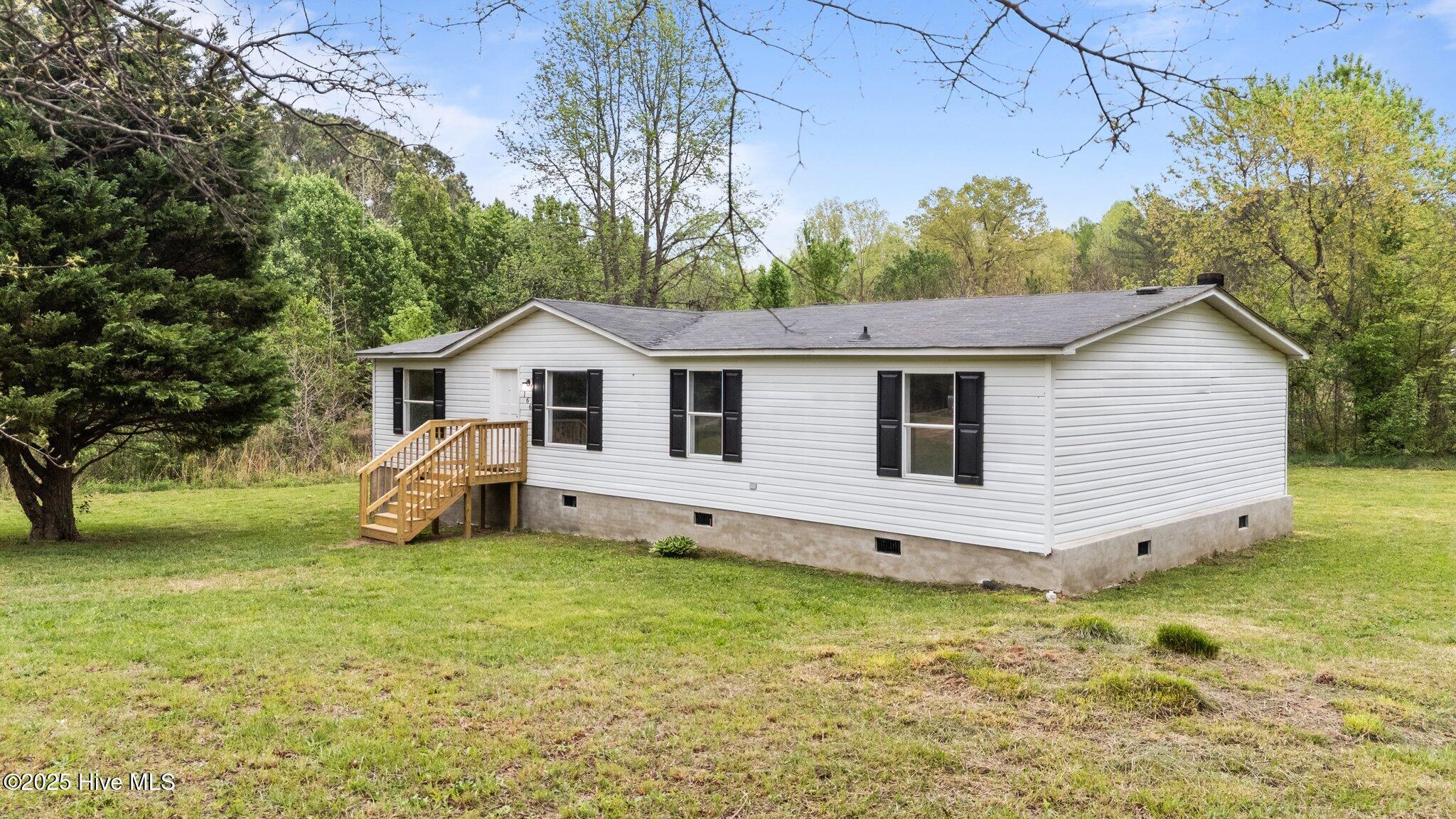 166 Bobbitt Road Enfield, NC 27823 - Photo 4 of 35 4-web-or-mls-DJI_20250407105021_0001_D