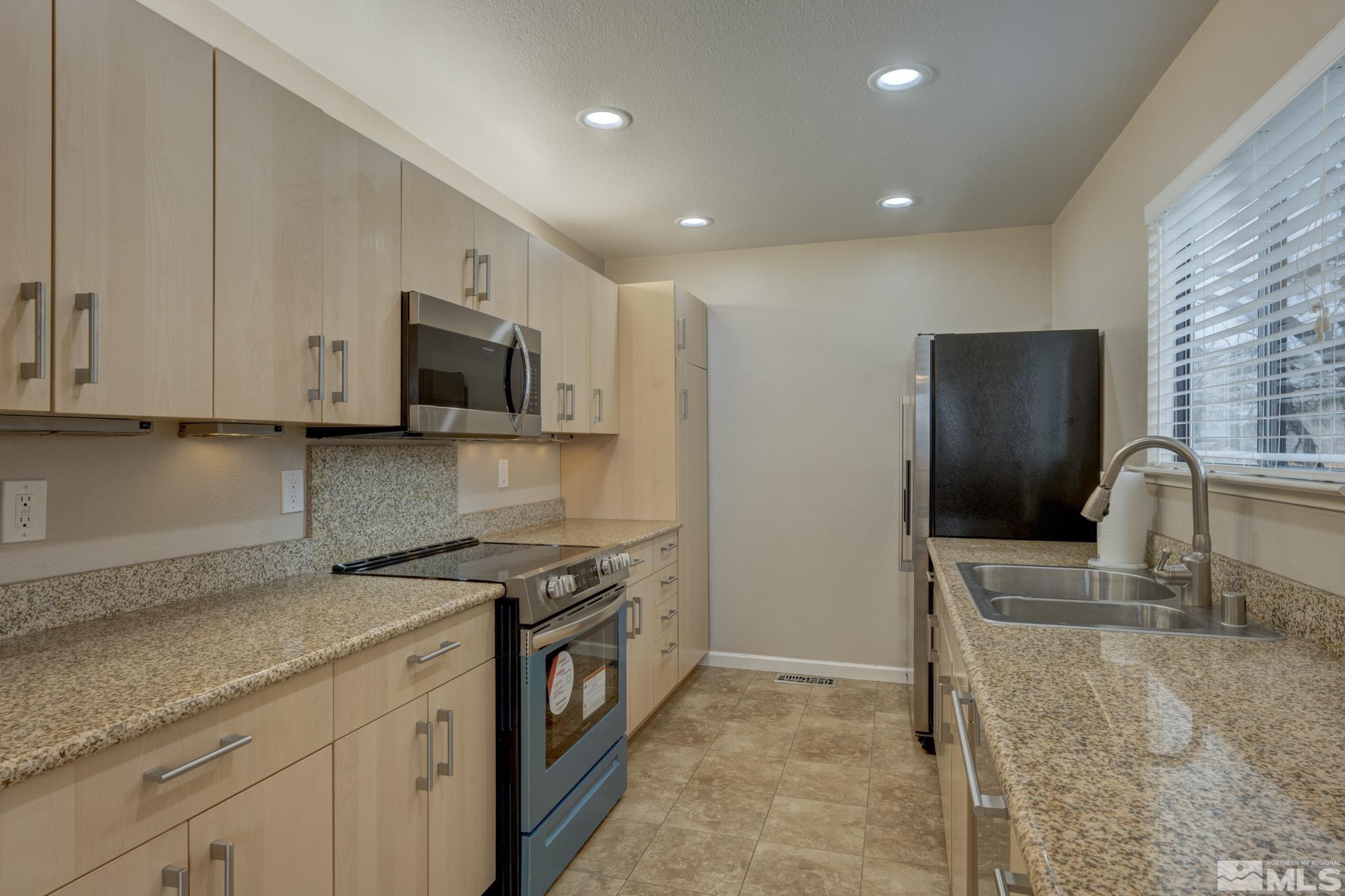 3535 Balboa Drive Reno, NV 89503 - Photo 4 of 25 Photo 4