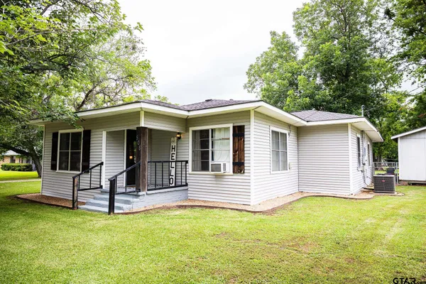 $220,000 | 508 Fleming Street, Mount Vernon, TX 75457