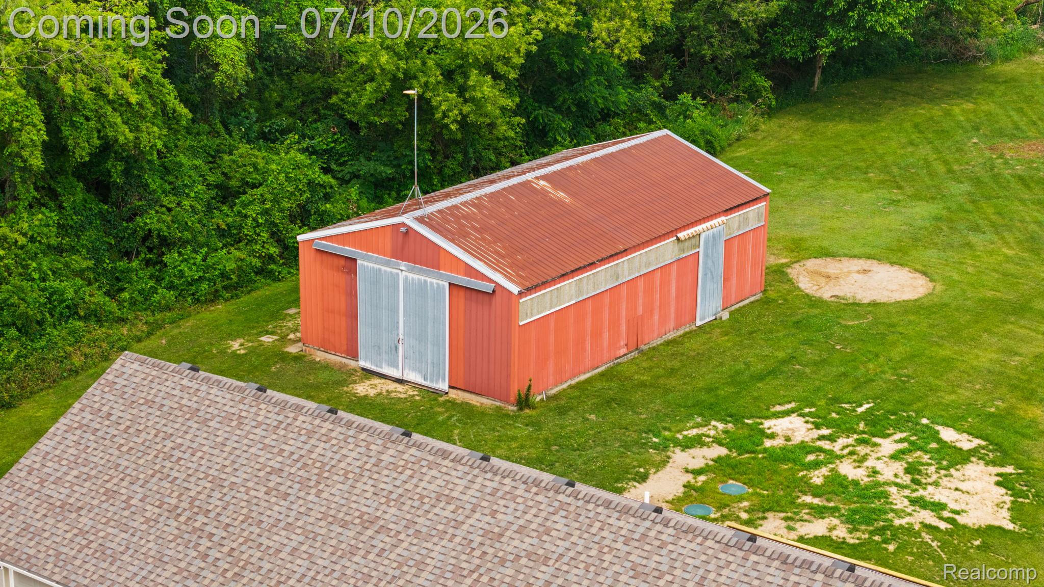 3144 North Nicholson Road Fowlerville, MI 48836 - Photo 17 of 70 17-web-or-mls-DJI_20260701124720_0277_D.jpg