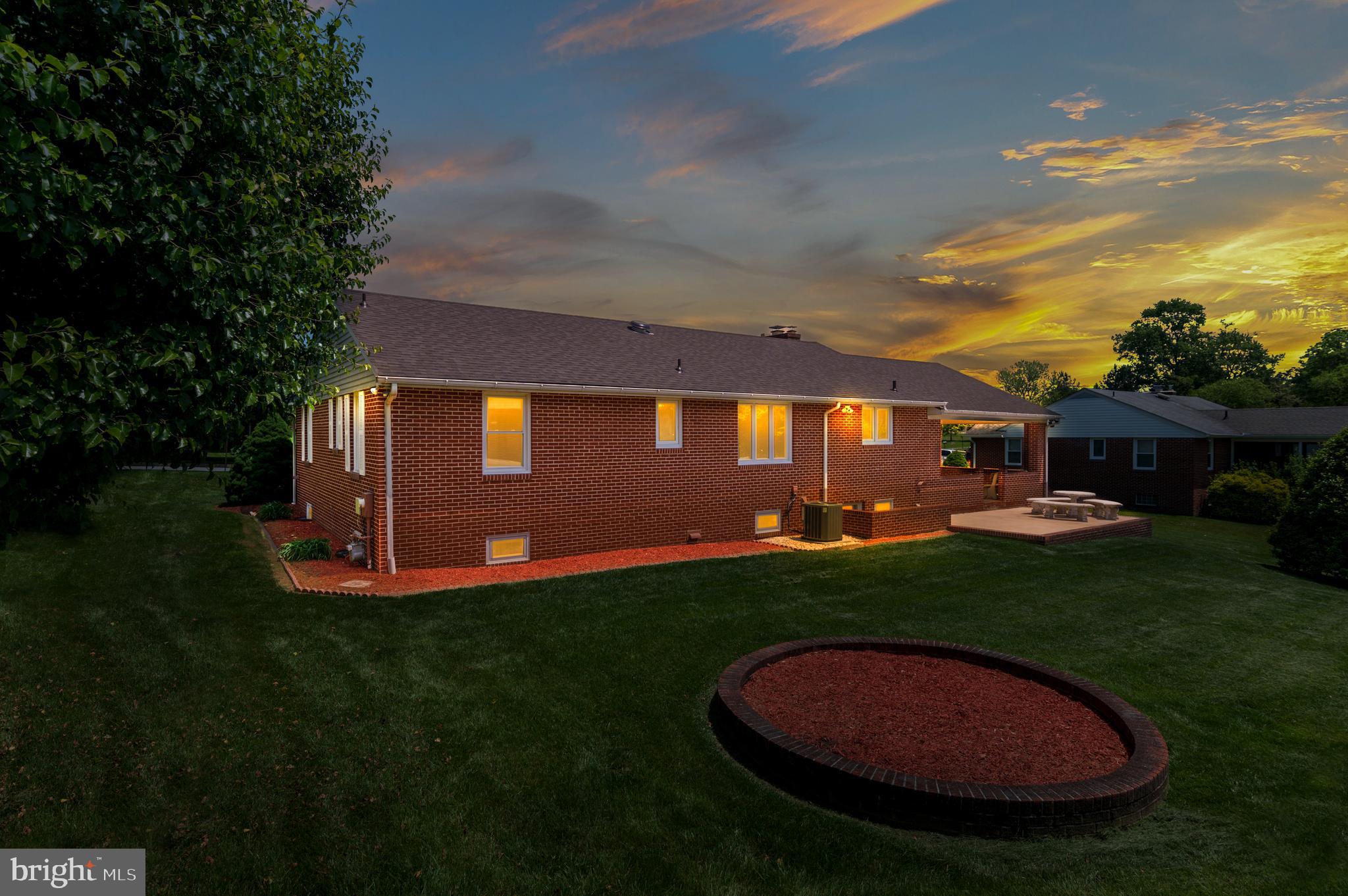 9401 Dawnvale Road Nottingham, MD 21236 - Photo 3 of 68