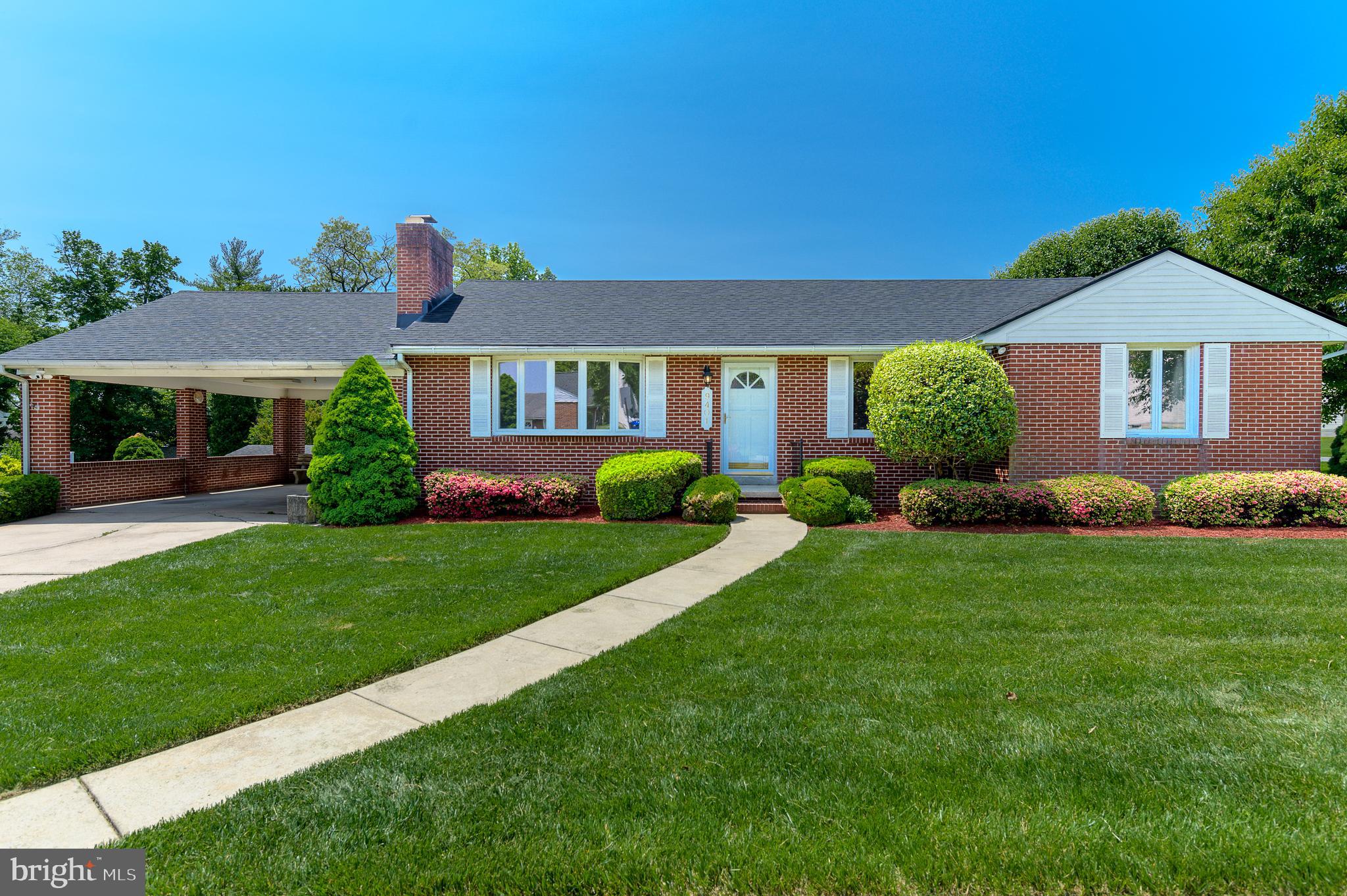 9401 Dawnvale Road Nottingham, MD 21236 - Photo 4 of 68