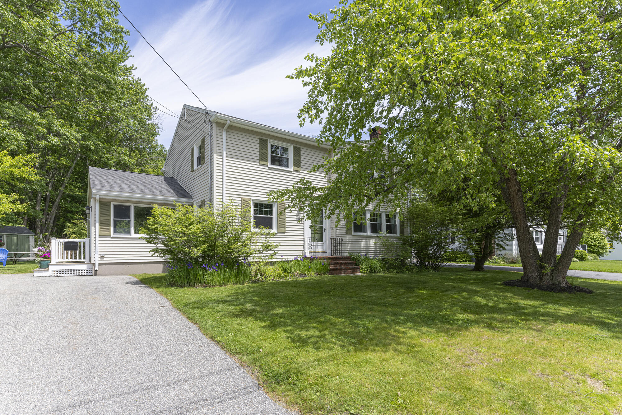 381 Ludlow Street Portland, ME 04102 - Photo 3 of 47 381 Ludlow_W5_39