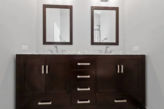 $524,900 | 11811 Old Spanish Trail, Orland Park, IL 60467