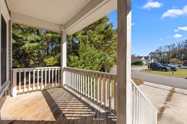 $565,000 | 601 Viccars Lane, Manteo, NC 27954