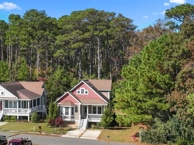 $565,000 | 601 Viccars Lane, Manteo, NC 27954