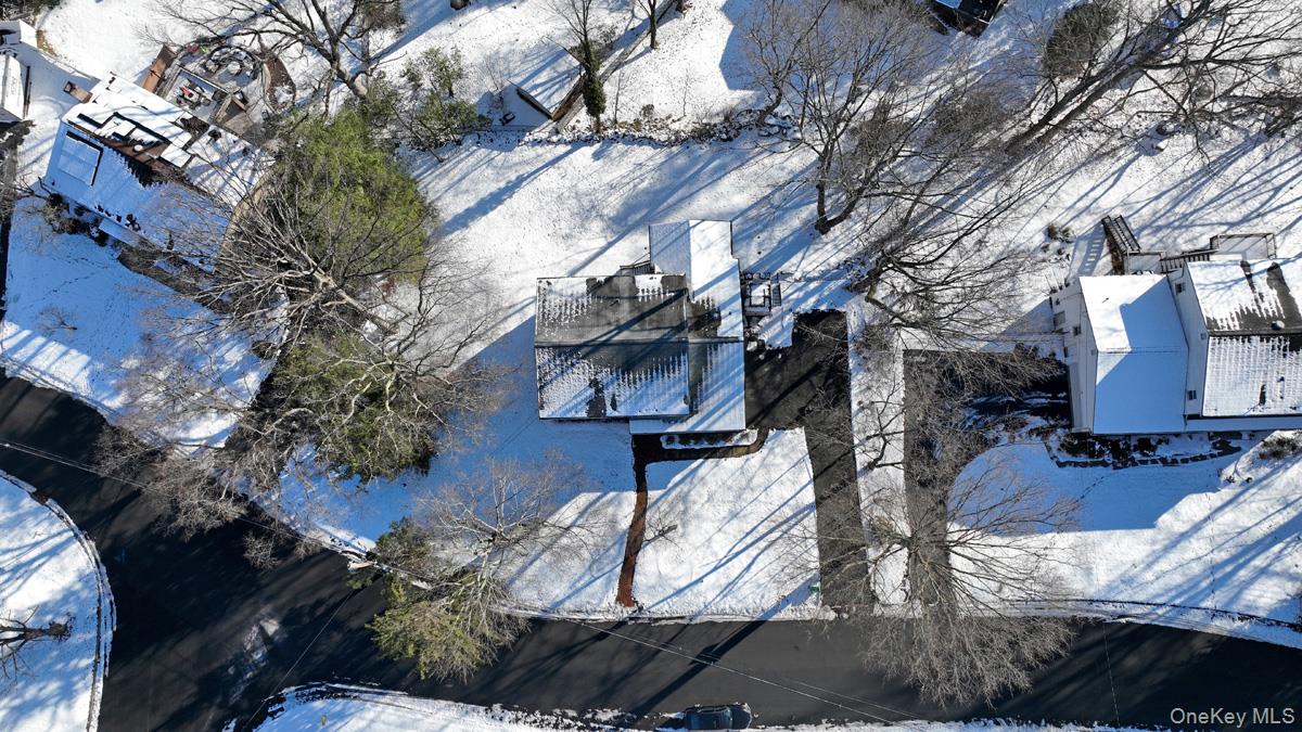 7 Lexington Road New City, NY 10956 - Photo 7 of 36 View of snowy aerial view