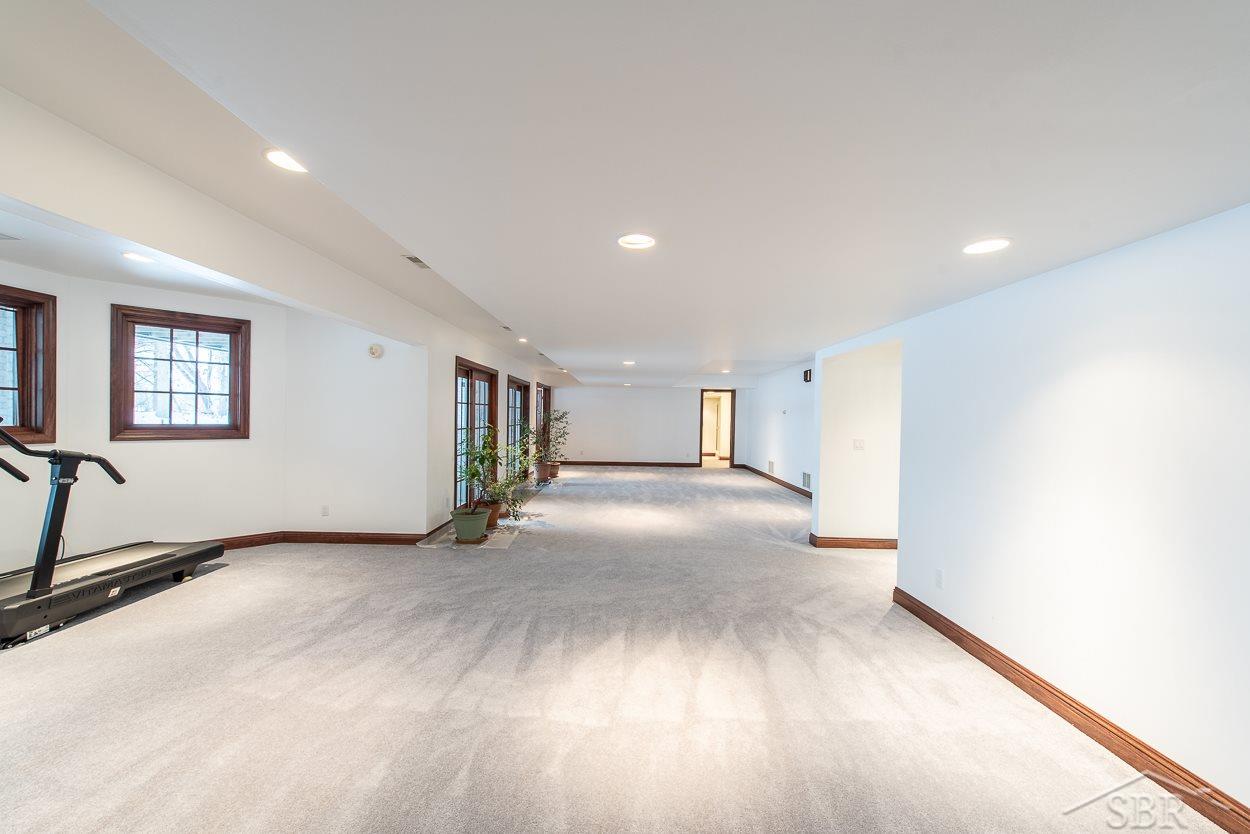 1455 South Graham Road Saginaw, MI 48609 - Photo 42 of 69 50000344-41.JPG