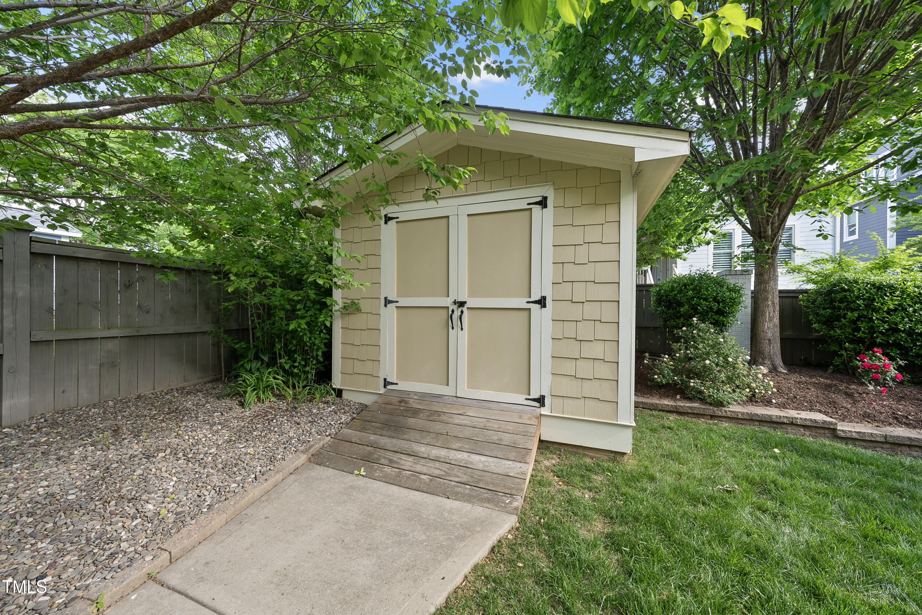 707 Sasser Street Raleigh, NC 27604 - Photo 29 of 38 Backyard Shed