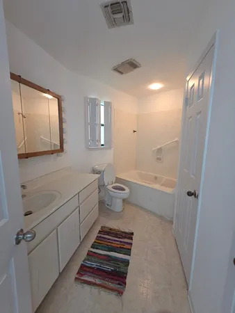 $2,100 | 335 Goat Creek Cutoff Road West, Kerrville, TX 78028