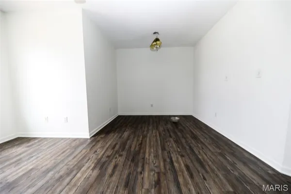 $260,000 | 440 Pheasant Lane, Moro, IL 62067