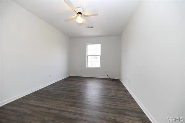 $260,000 | 440 Pheasant Lane, Moro, IL 62067