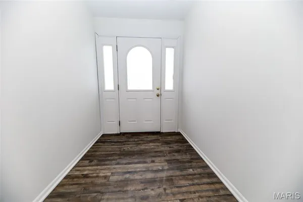 $260,000 | 440 Pheasant Lane, Moro, IL 62067