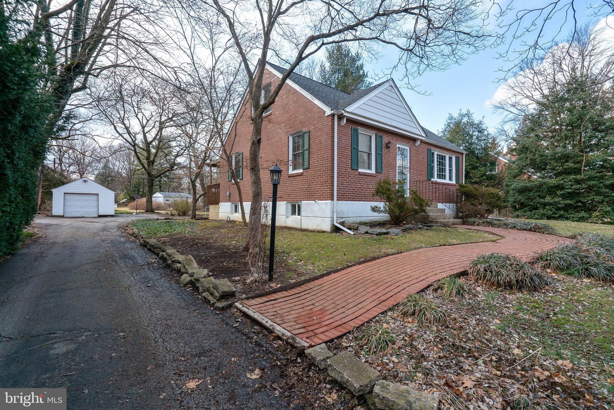 319 North Providence Road Wallingford, PA 19086 - Photo 2 of 30 Exterior Side