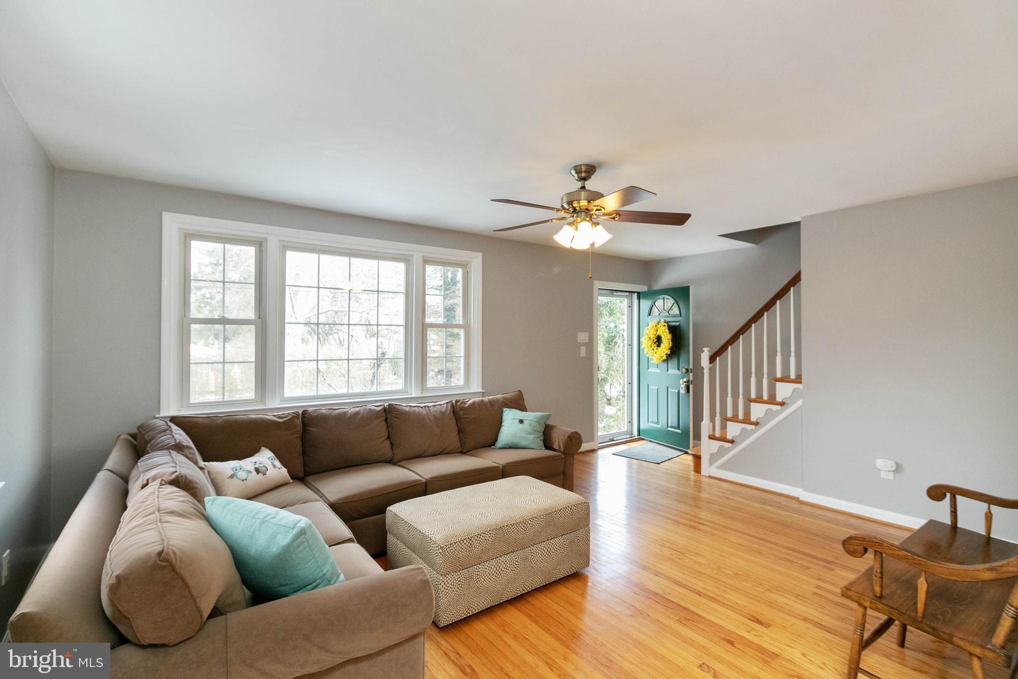 319 North Providence Road Wallingford, PA 19086 - Photo 4 of 30 Living Room