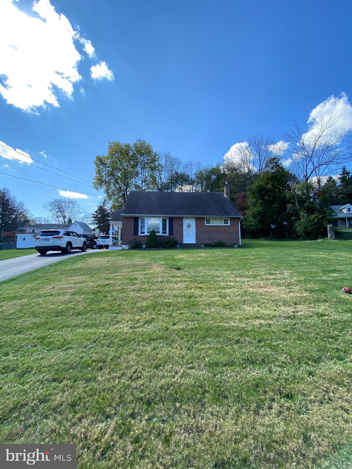 48 Groff Road Boyertown, PA 19512 - Photo 3 of 27 Gallery Image 3
