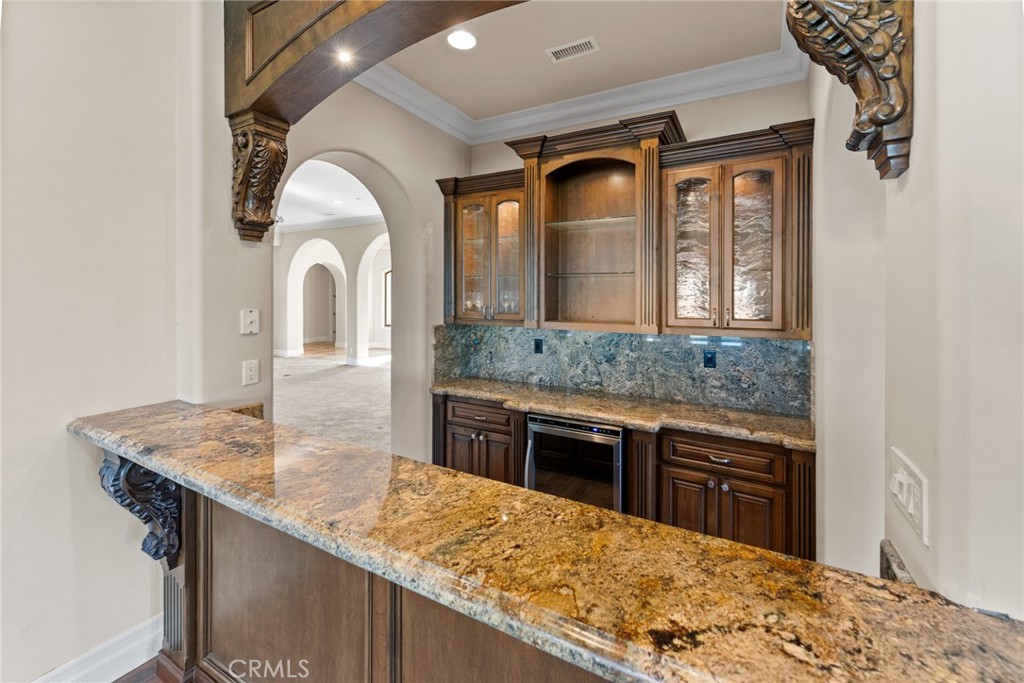 670 Pinnacle Ridge Road Riverside, CA 92506 - Photo 13 of 72
