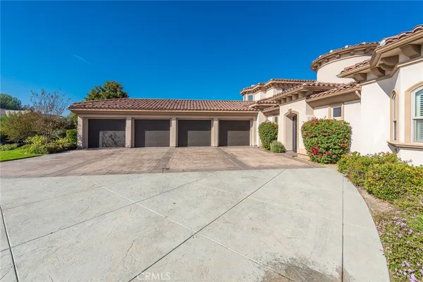 $2,375,000 | 670 Pinnacle Ridge Road, Riverside, CA 92506